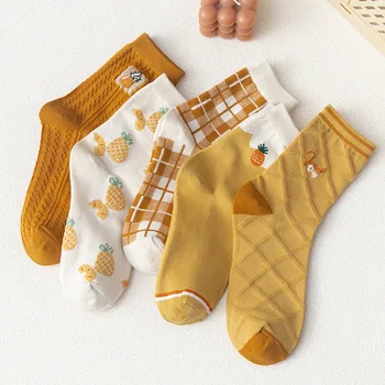 Жените чорапи Корейски Модни Жълти Памучни Чорапи Прости Дишащи Чорапи с Шарките на Ананас За момичета, Спортни Студентски Чорапи За Почивка