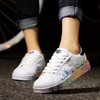 WDHKUN/Дамски обувки; Колекция 2021 г.; Модни обувки от изкуствена кожа с графити; дамски пролетно-есенна Ежедневни Дамски обувки-големи Размери 11; Цветна бели обувки